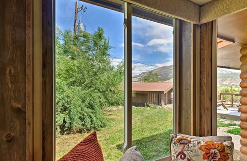 Paonia Apartamento | Paonia Apt. en Working Farm w / Deck & Mtn. ¡Puntos de vista!