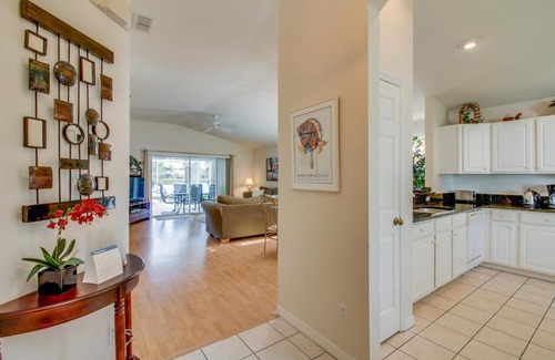 Beachwalk Isles Casa | Papaya Villa