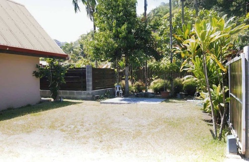 Tiarei Casa | Papen's bungalow Summ