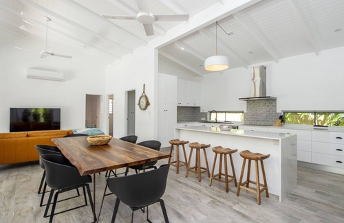 Horseshoe Bay Casa | Papillon Bleu - Bahía de herradura, QLD
