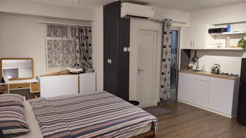 Jakarta Apartamento | Papilukas Room Kalibata City - Studio Gold