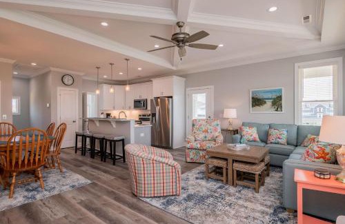 Yaupon Beach Casa | Pappys Place by Oak Island Accommodations