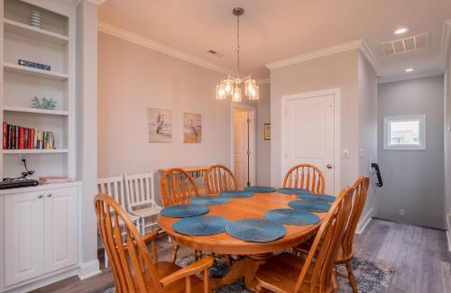 Yaupon Beach Casa | Pappys Place by Oak Island Accommodations