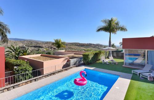 Salobre Villa | Par 4 Blue Star by VillaGranCanaria