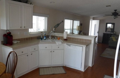 Florida South Atlantic Coast Casa | Par Fairway Escape. Escape into the golf community of Lily Lake