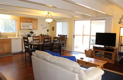 Groveland Cabina | Escapada en Pine Mountain Lake ~ WiFi gratuito ~ ¡Con vistas al campo de golf!