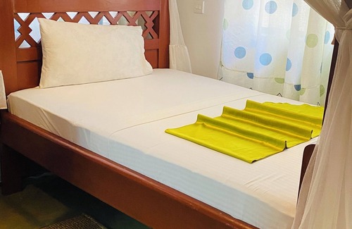Arusha Hotel | parachichi house Bed and Breakfast