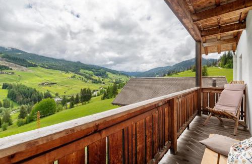 Pedraces Apartamento | Paracia App La Vedla