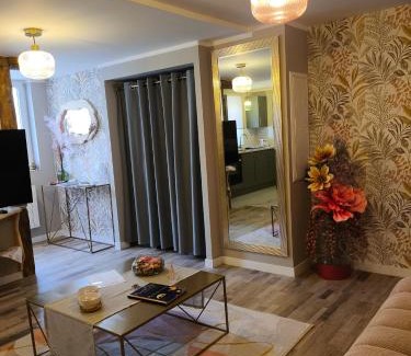 Haguenau Apartamento | Paradise and Love Room