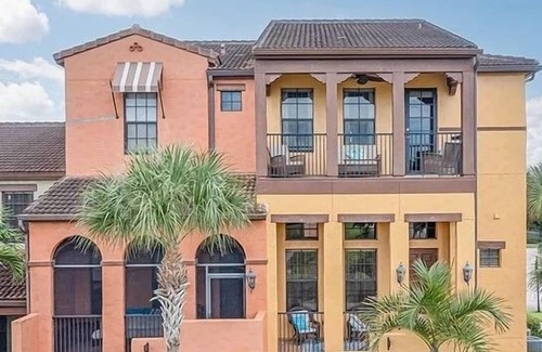 Biggar Condominio | El paraíso te espera en este hermoso condominio frente al mar 3br