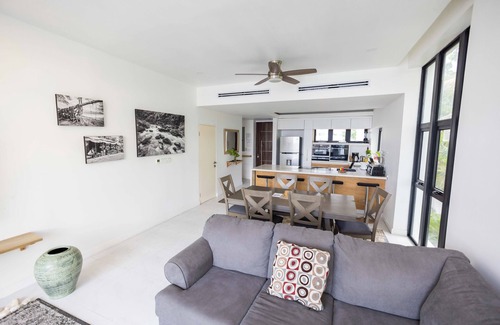Montego Bay Condominio | Paradise Bay Great View Luxury 2BR Condo