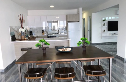 Guanajibo Apartamento | Paradise Beachfront Villa, 3 bedroom/2bath, walk to beach, WiFi, full A/C, kayak