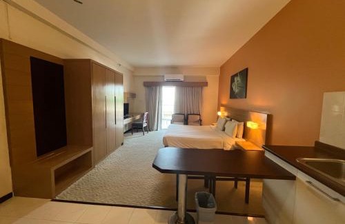 Tanjung Bungah Complejo | Paradise by the Sea in Penang by Veron at Rainbow Paradise
