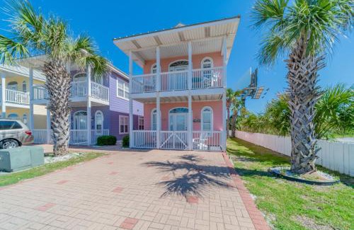 Lullwater Beach Casa | Paradise By The Pier Home
