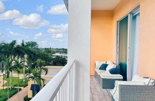 Lantana Condominio | Paradise Deluxe 2bd