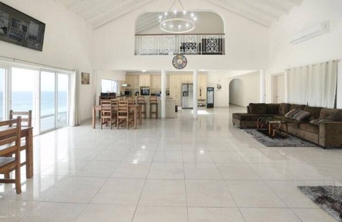 Cay Bay Hill Casa | Paradise Family home