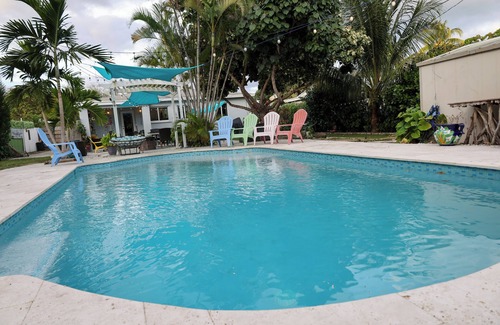 Highland Garden Casa | Paradise Hollywood Gardens