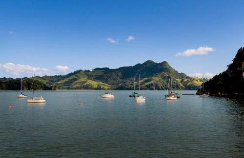 Cooks Beach Casa | Paradise in Flaxmill Bay - Flaxmill Bay Home