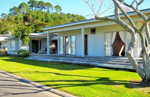 Cooks Beach Casa | Paradise in Flaxmill Bay - Flaxmill Bay Home