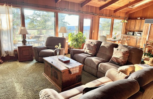 Rosario Casa | Paradise in Forest setting w/ Ocean views, hot tub, close to town & Hiking