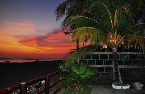 Pochomil Casa | Paraíso en Nicaragua! Hermosa casa frente al mar