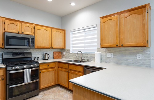 Silverado Ranch Casa | Paradise in Vegas near the Strip w/ game room & pool!