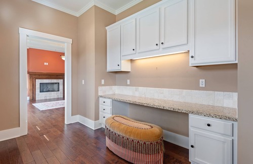 Upper East Casa | Paradise is Real | Luxurious 5 BDR Estate w/ Pool, Hot Tub, and Plush Outdoor Se