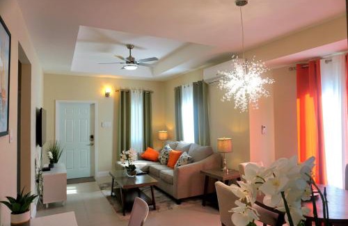 Lucea Casa | Paradise Oasis at Oceanpointe - pool and free parking