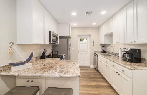 Tropic Casa | Paradise Palms Eco-Friendly 101 w/Private Patio