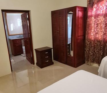 Discovery Bay Casa | Paradise place Grande twin beds
