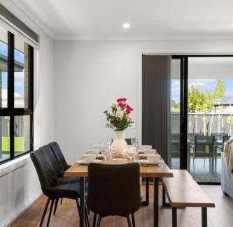 Aldinga Beach Casa | Paradise Point - 4BR Relaxing Coastal Retreat