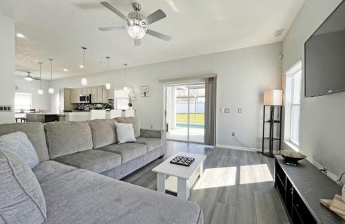 West Haven Casa | Paradise Point home