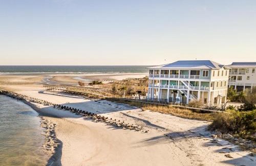Pawleys Island Casa | Paradise Point: Luxury Beachfront Home with Views