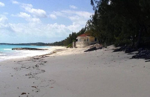 Tar Bay Casa | Paradise Point Ocean Front Home-Close to Airport