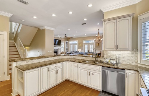 Holiday Isle Casa | Paradise Pointe - Gorgeous 4 BR home with pool by RedAwning
