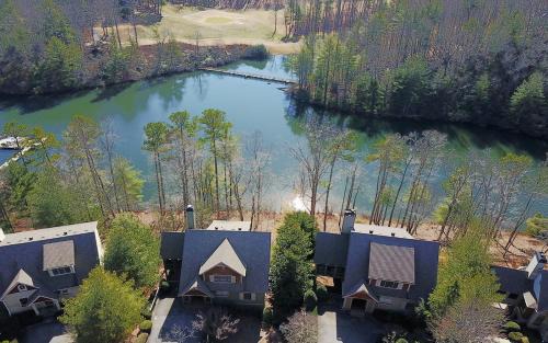 Big Canoe Casa | Paradise Retreat - Luxury chalet on Lake Disharoon with foosball