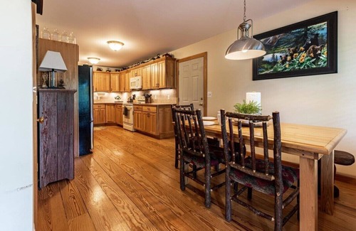 Paradise Casa | Ultimate Summer Cabin|Kids’ Room Included