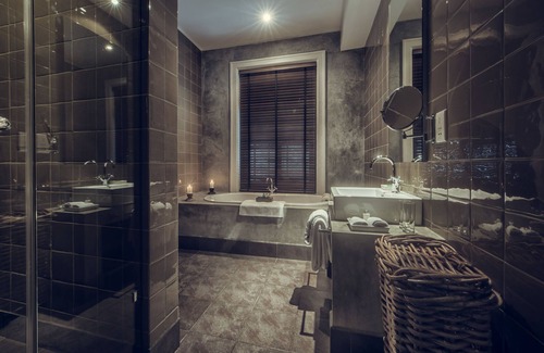 Kurunduwatta Hotel | Paradise Road Tintagel Colombo
