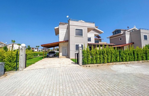 Kadriye Villa | Paradise Town Villa Lisa