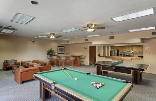 Paradise Valley Village Condominio | Paradise Valley Golf Views, King, Pool/Spa, 65" 4k w/ Streaming Services