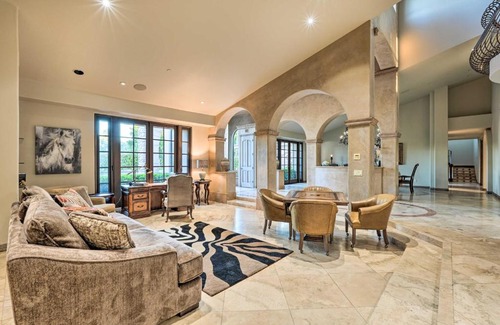 Paradise Valley Casa | Paradise Valley Villa with Luxe Pool and Outdoor Games