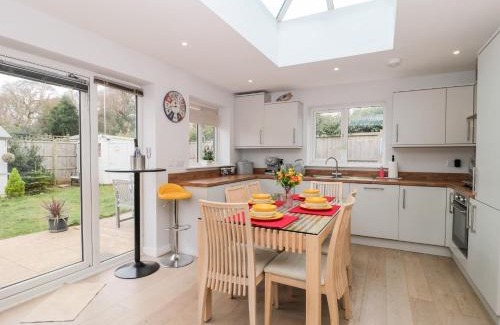 Highcliffe-on-Sea Casa | Paradise Villa