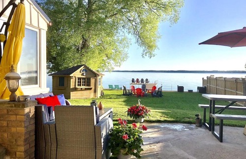 Keswick Casa | Paradise Waterfront Cottage (35 Min Drive From Toronto)