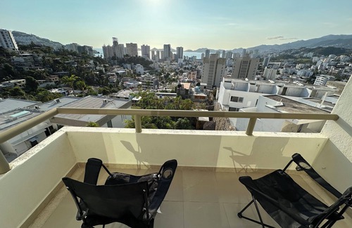 Alta Costa Azul Apartamento | Paraíso con Vista Panorámica en Costa Azul Acapulco