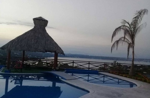 Tequesquitengo Casa | Paradisiaco lugar en Real de Teques