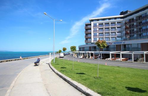 Nessebar Apartamento | PARADISO 308-309 Private Studios Nessebar