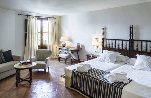 Centro histórico de Mérida Hotel | Parador de Mérida