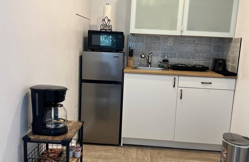 Poinsettia Heights Apartamento | paraiso en la ciudad/cerca a la playa/puertos crucero/full cocina