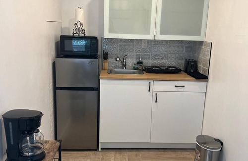 Poinsettia Heights Apartamento | paraiso en la ciudad/cerca a la playa/puertos crucero/full cocina