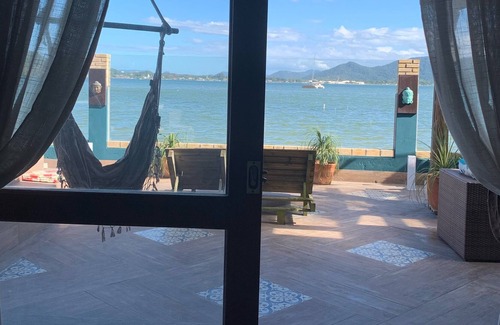 Barra da Lagoa Casa | Paraiso frente a Lagoa da Conceição